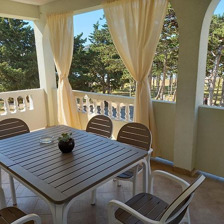 Apartmani Ivana لوبار الغرفة الصورة