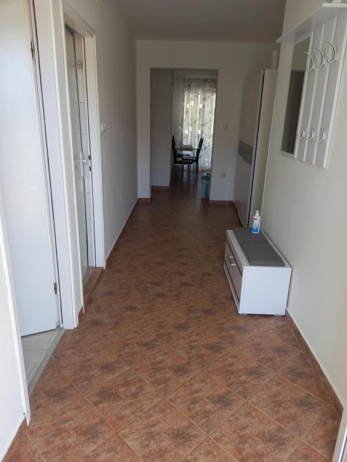 Apartmani Ivana لوبار المظهر الخارجي الصورة