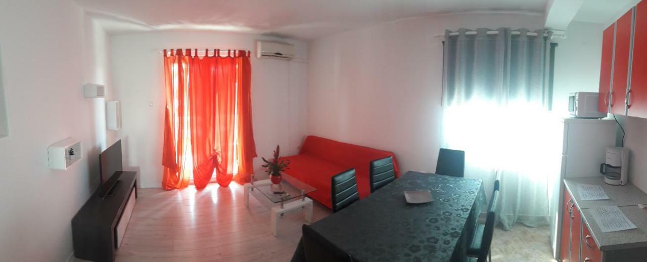 Apartmani Ivana لوبار المظهر الخارجي الصورة