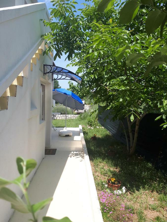 Apartmani Ivana لوبار المظهر الخارجي الصورة