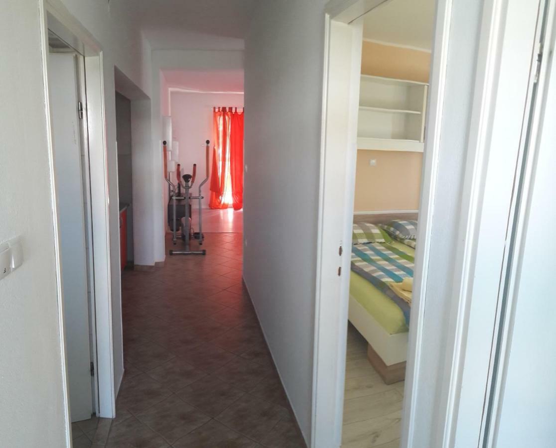 Apartmani Ivana لوبار المظهر الخارجي الصورة